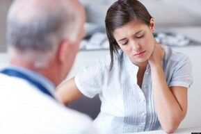 Consultez le compagnon de l'homme pour déterminer la faisabilité de la chirurgie d'agrandissement du pénis.